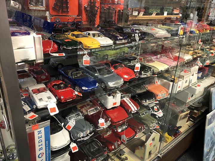America's Best Train, Toy & Hobby Shop - Itasca, IL - Slider 17
